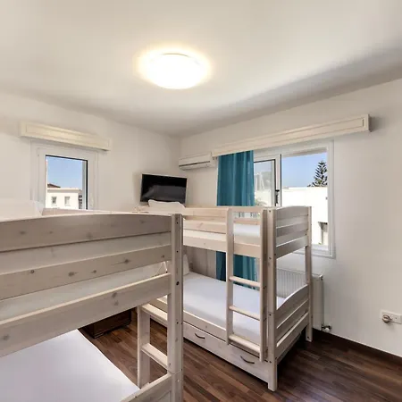 Accomoteleia Crystal Lagoon Villa