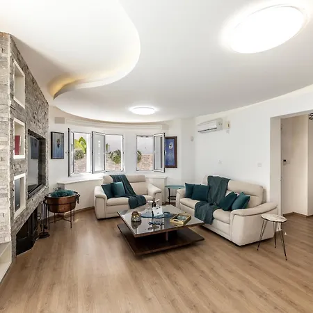 Accomoteleia Crystal Lagoon 4* Protaras