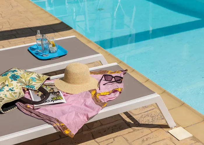 Villa Accomoteleia Crystal Lagoon 4*