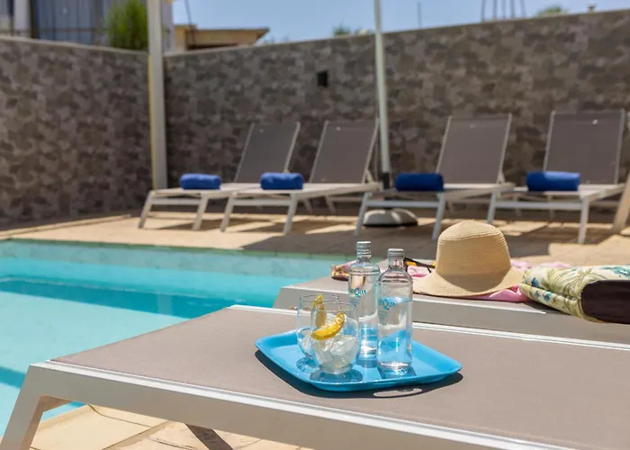 Villa Accomoteleia Crystal Lagoon