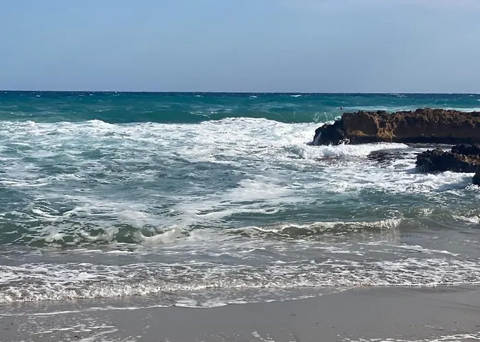 Villa Accomoteleia Crystal Lagoon 4*