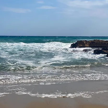 Willa Accomoteleia Crystal Lagoon 4*